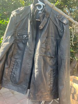 Men’s jacket size medium