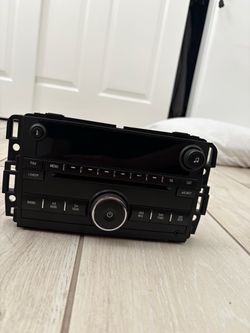 OEM GM factory radio/stereo with CD player. GM Part #(contact info removed)0  ⚠️ UNTESTED