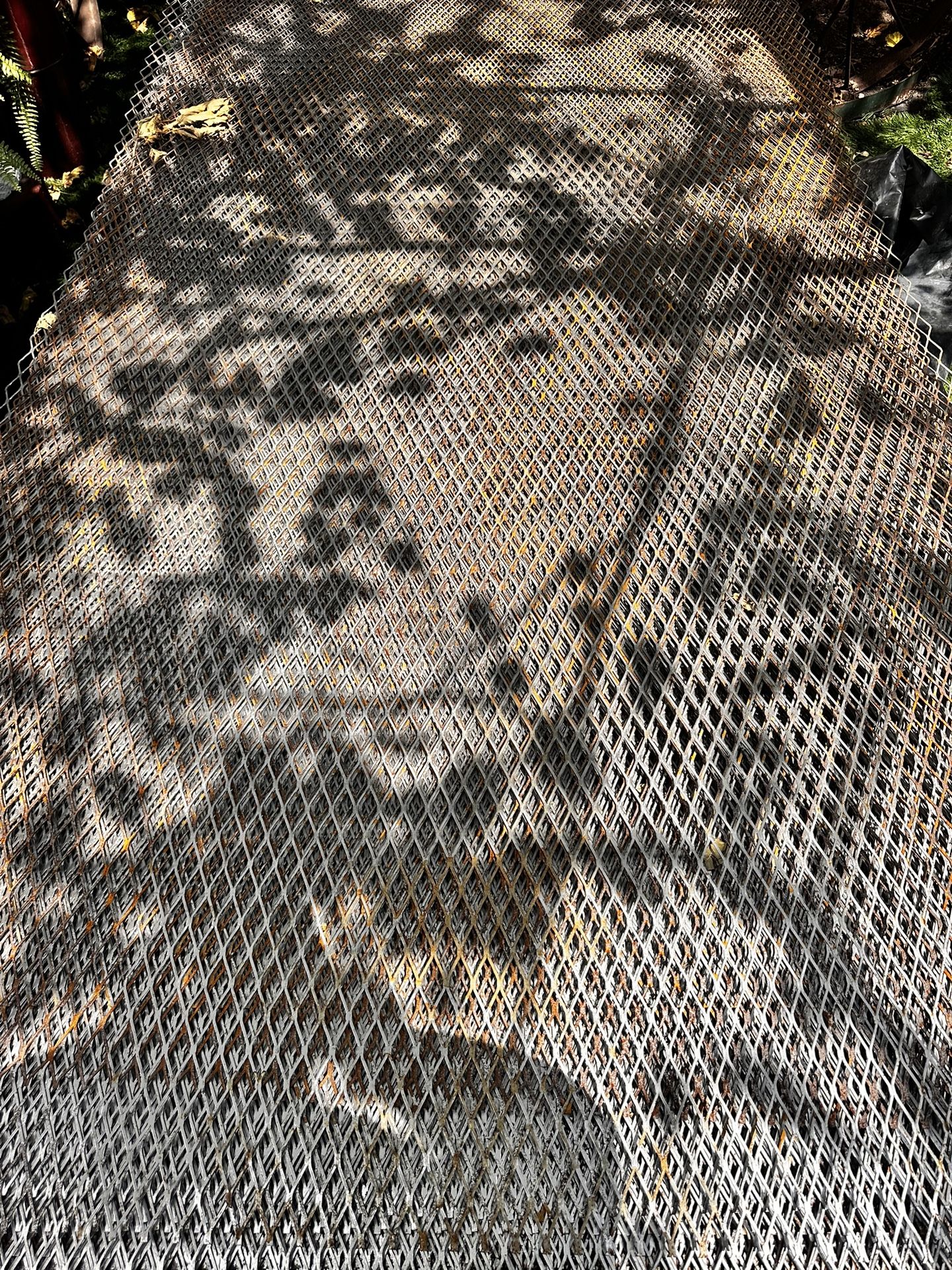 Security Mesh Drywall Mesh Fence Mesh 8ft X 4ft