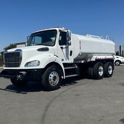2015 Freightliner M2 4000 Gallon Water Truck