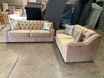 Sofa and loveseat mfg special velvet champagne chrome nail heads
