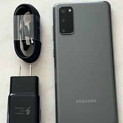 Samsung Galaxy S20  , Unlocked   for all Company Carrier ,  Excellent Condition  Like New
