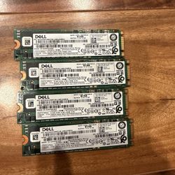 4 512gb SSDs 