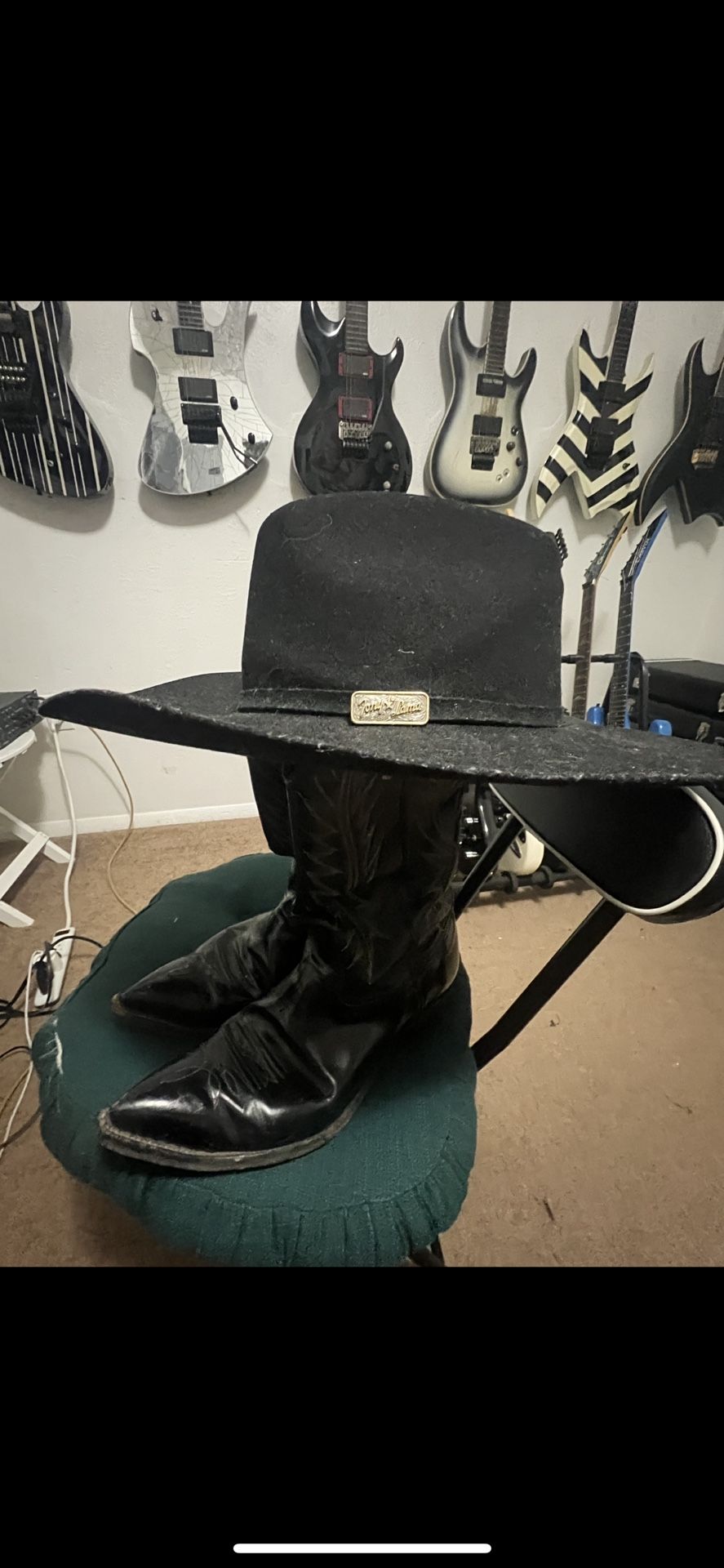 Tony Loma  Cowboy Hat With Nocona  Boots 