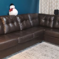 Brown Learher Couches 