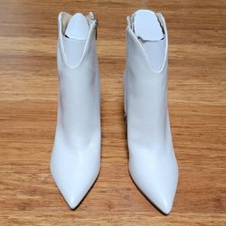 Brand New Nine West Booties, they're the perfect wardrobe essential