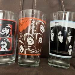 (3) Beatles Glasses Like New