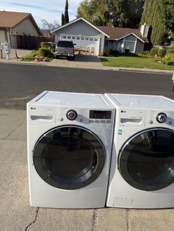 LG Front Load Washer and Dryer Set