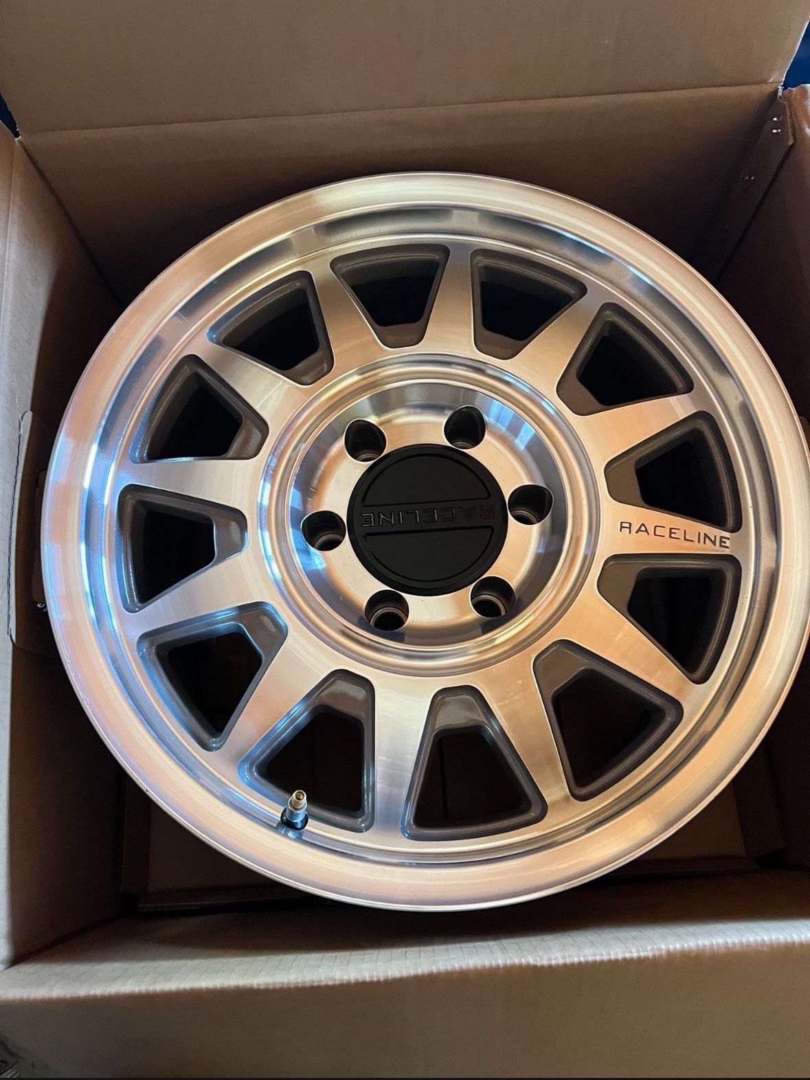 952MC Aero HD Raceline Wheels