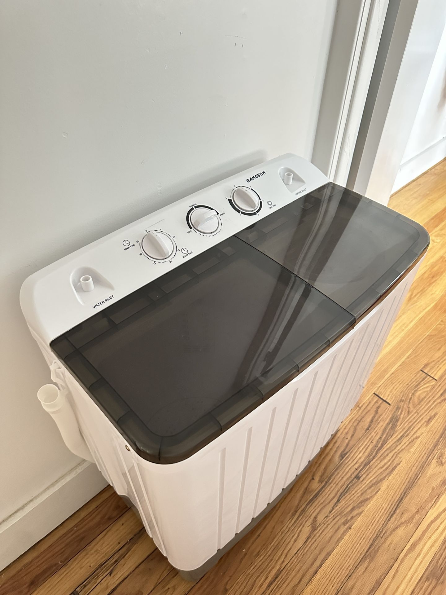 Moving Sale – All Must Go! (TV, Wash machine, Table, Printer Etc.)
