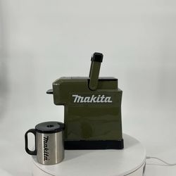 Makita 3-Cup 18-Volt LXT/12-Volt MAX CXT Lithium-Ion Teal Cordless Coffee Maker 