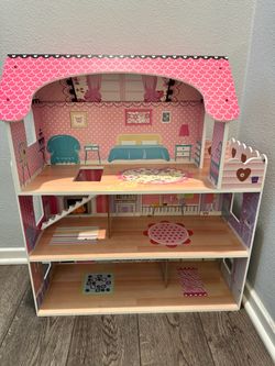 Doll house