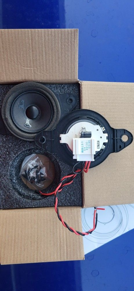 20-23 Toyota Highlander Left/Right Front Dashboard Tweeter Speaker OEM