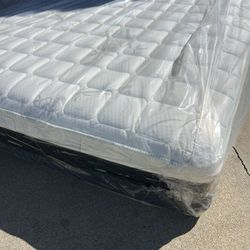 Queen Size Only Mattress 12" High Europillowtop And Orthopedic 