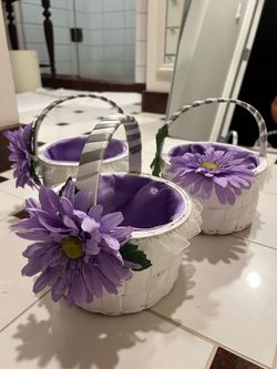 Flower baskets x3