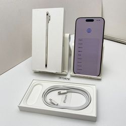 iPhone Air Like New. Extras. Unlocked