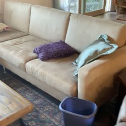 Living Room Furniture Set Up