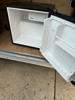 Small refrigerator