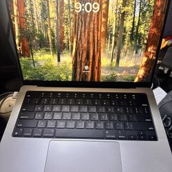 MacBook 14 Pro 