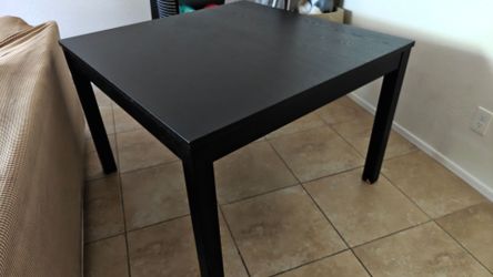 Table 43" x 43" x 29.5" - $60