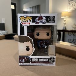 Funko Pop! NHL Nathan Mackinnon 
