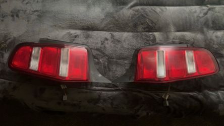Mustang Lights In Good Condition
