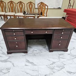 Office Desk