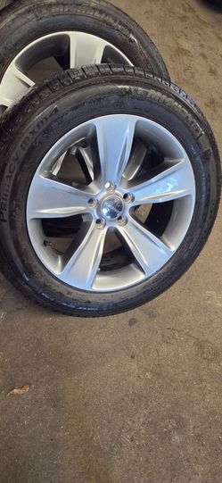 2020 dodge challenger wheels and tires