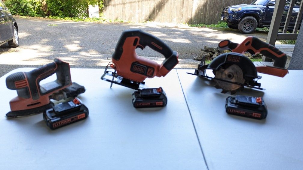 Black And Decker 20v Cordless Power Tool Set Sander, Jigsaw, Circular