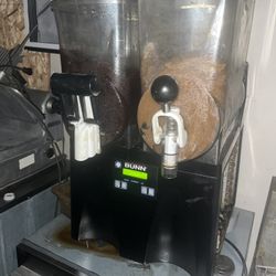 Bun Slush Machine, Look At The Handles And The Tanks Closely