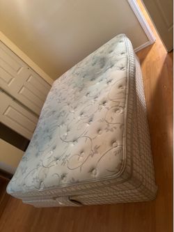 Queen mattress