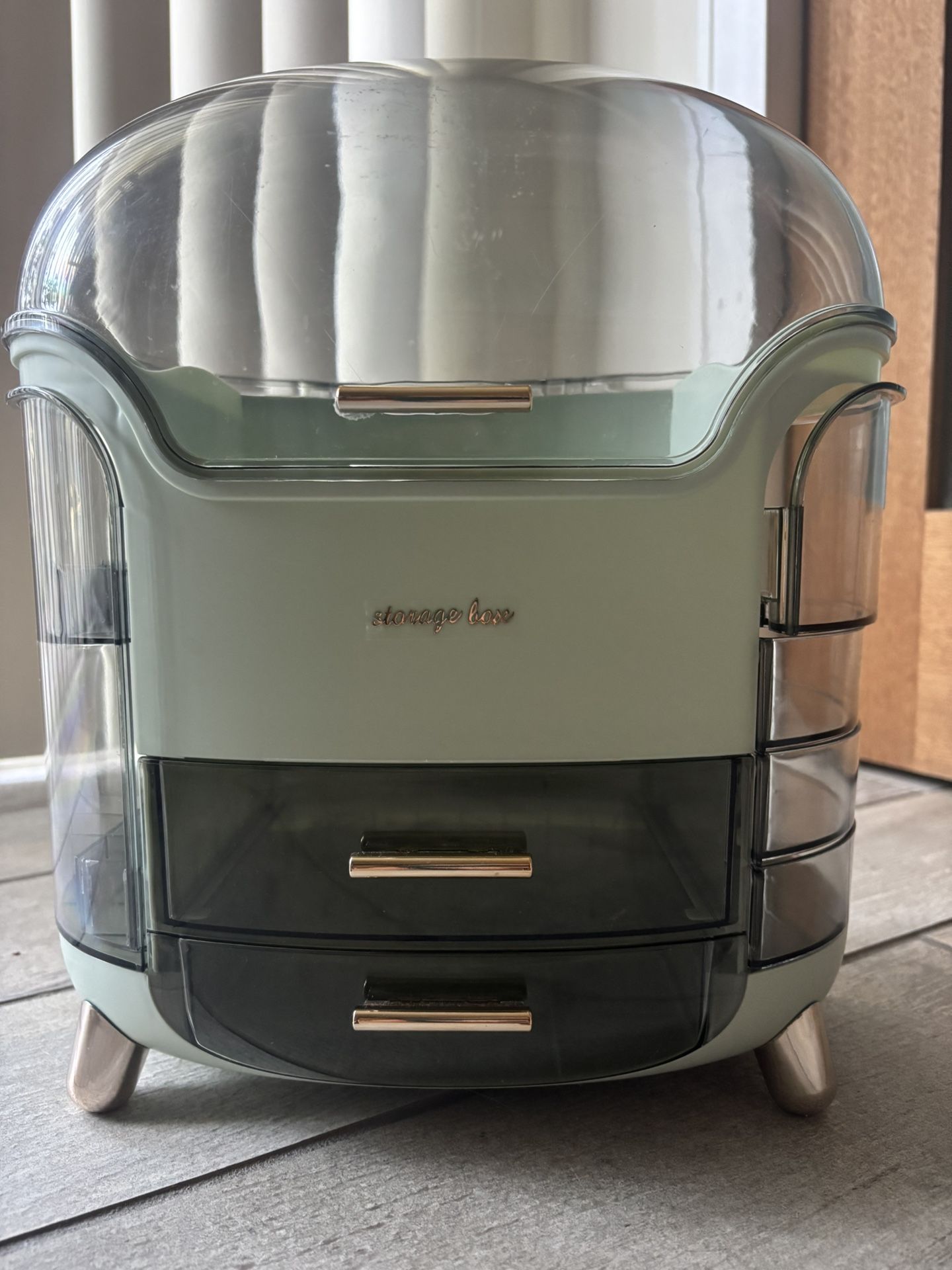 Cosmetic Storage Box