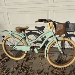 Huffy Nel Lusso Cruiser bike 24”