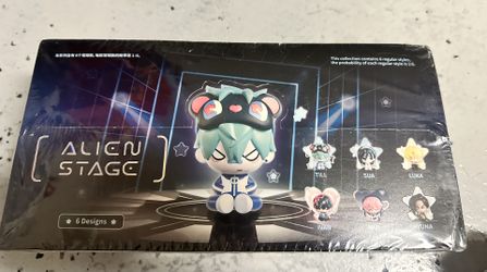 New Sealed Alien Stage Free Stage figures 6 complete BOX set with Reward Cards unopened
