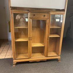 Vintage Quarter-sawn oak glass display cabinet