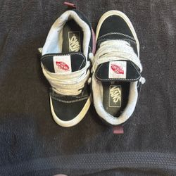 New school vans size 6 in women’s have to meet up