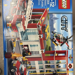 Discontinued Lego fire station 60004