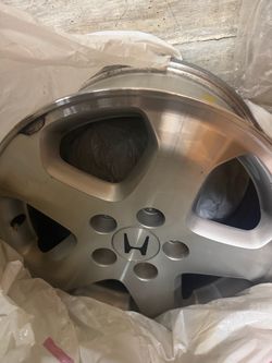 Honda Silver Alloy Wheel Rim