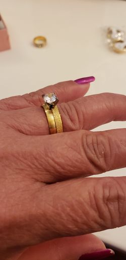 Stainless Steel yellow gold size 8