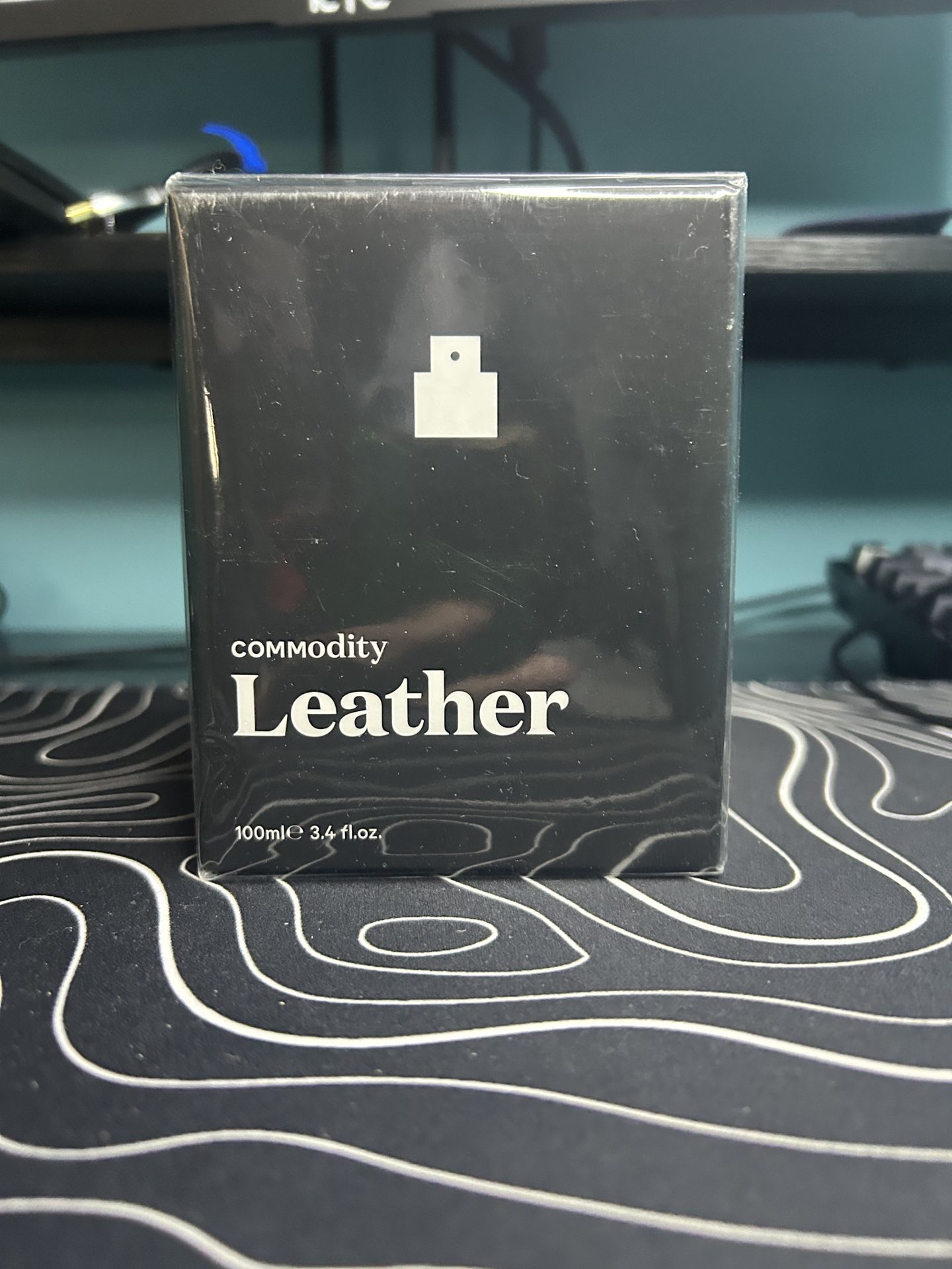 Commodity Leather Men’s Cologne