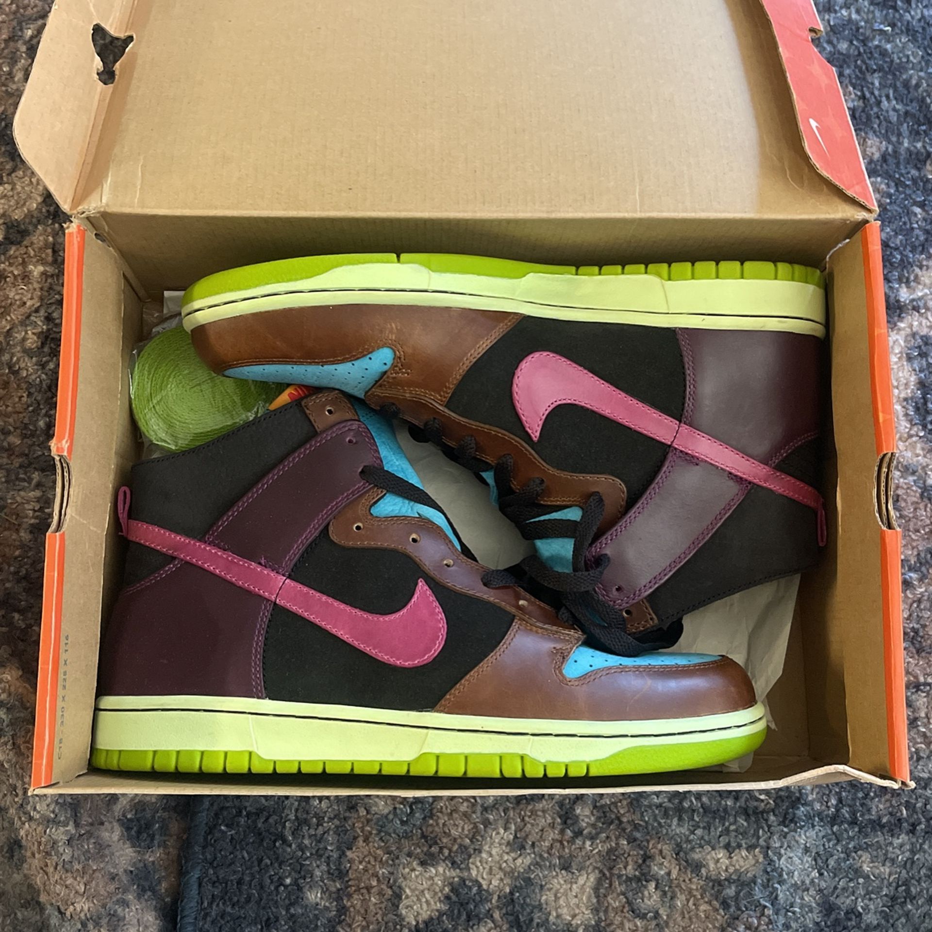 Shoe Undefeated Dunk High Undefeated X Dunk High NL Nike 312205