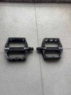 Giant Aluminum Bike  Pedal  9/16