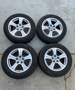 Honda Pilot 4 tires with rims (size: 235 60 18)