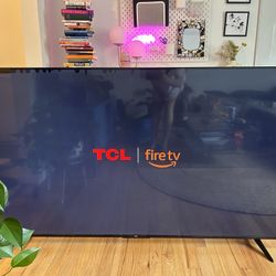 TV- Slightly broken but fully functional