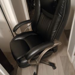 Executive Black Office Chair Used
