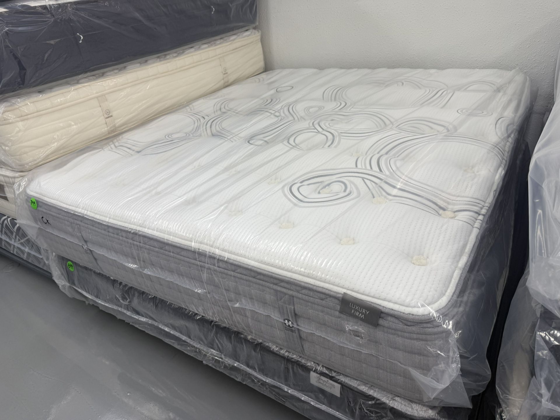 CALIFORNIA KING SIZE AIRELOOM PILLOW TOP MATTRESS & BOX SPRINGS BED SET