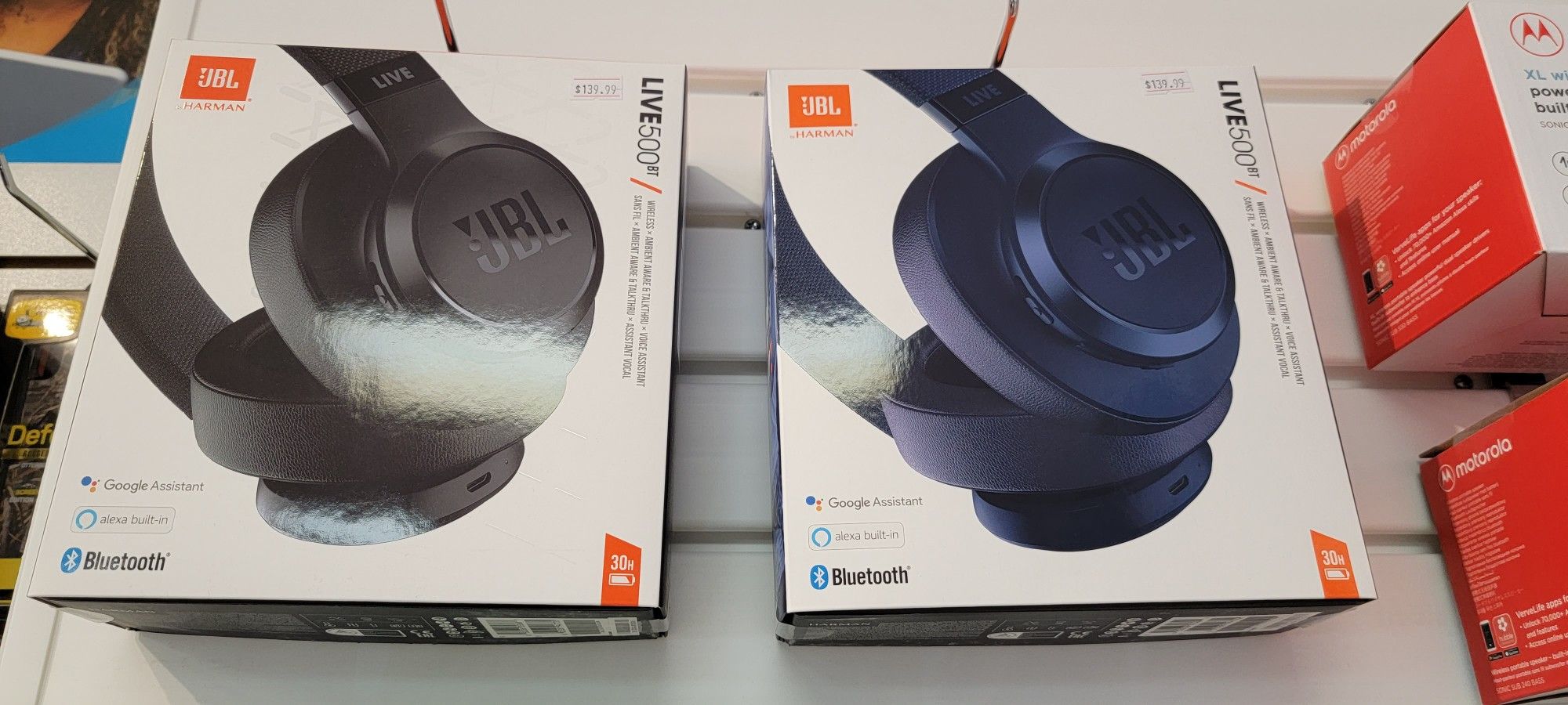 BRAND NEW JBL LIVE 500BT WIRELESS BLUETOOTH HEADPHONES 