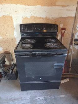 GE 30" In w Electric Range