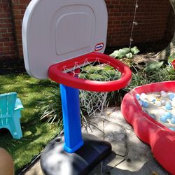 Little Tikes Basketball Hoop 
