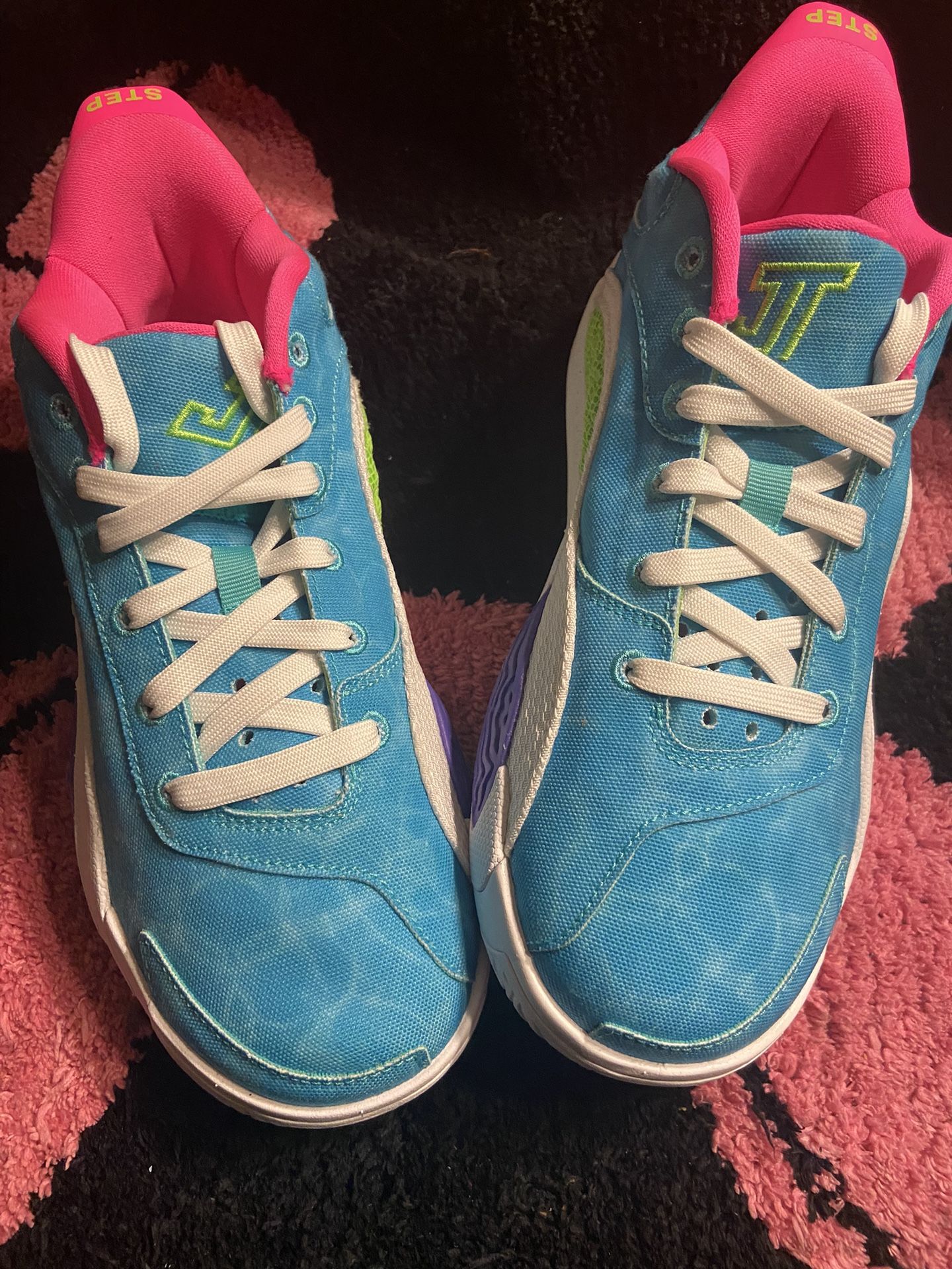 Original Jordans size 5 big kids